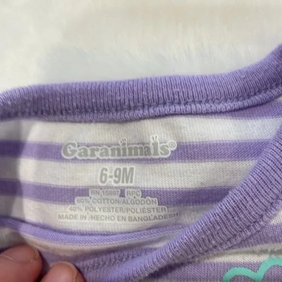 18 piece 7shorts,2pants,4shirts,5 onesies. Good condition. 6-9 months.. - Picture 12 of 16